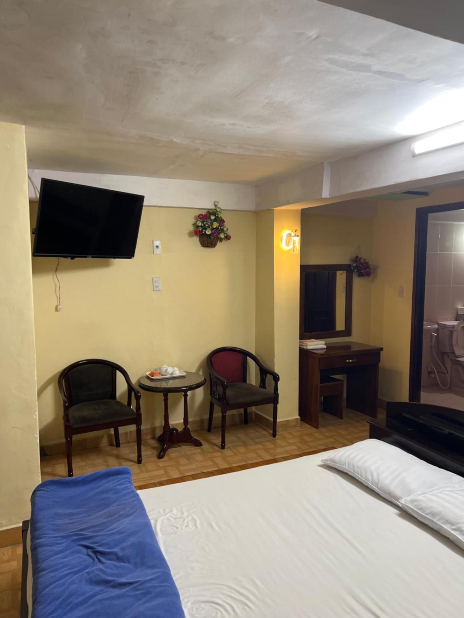 Khach San Lan Dai Hotel Да Лат Екстериор снимка