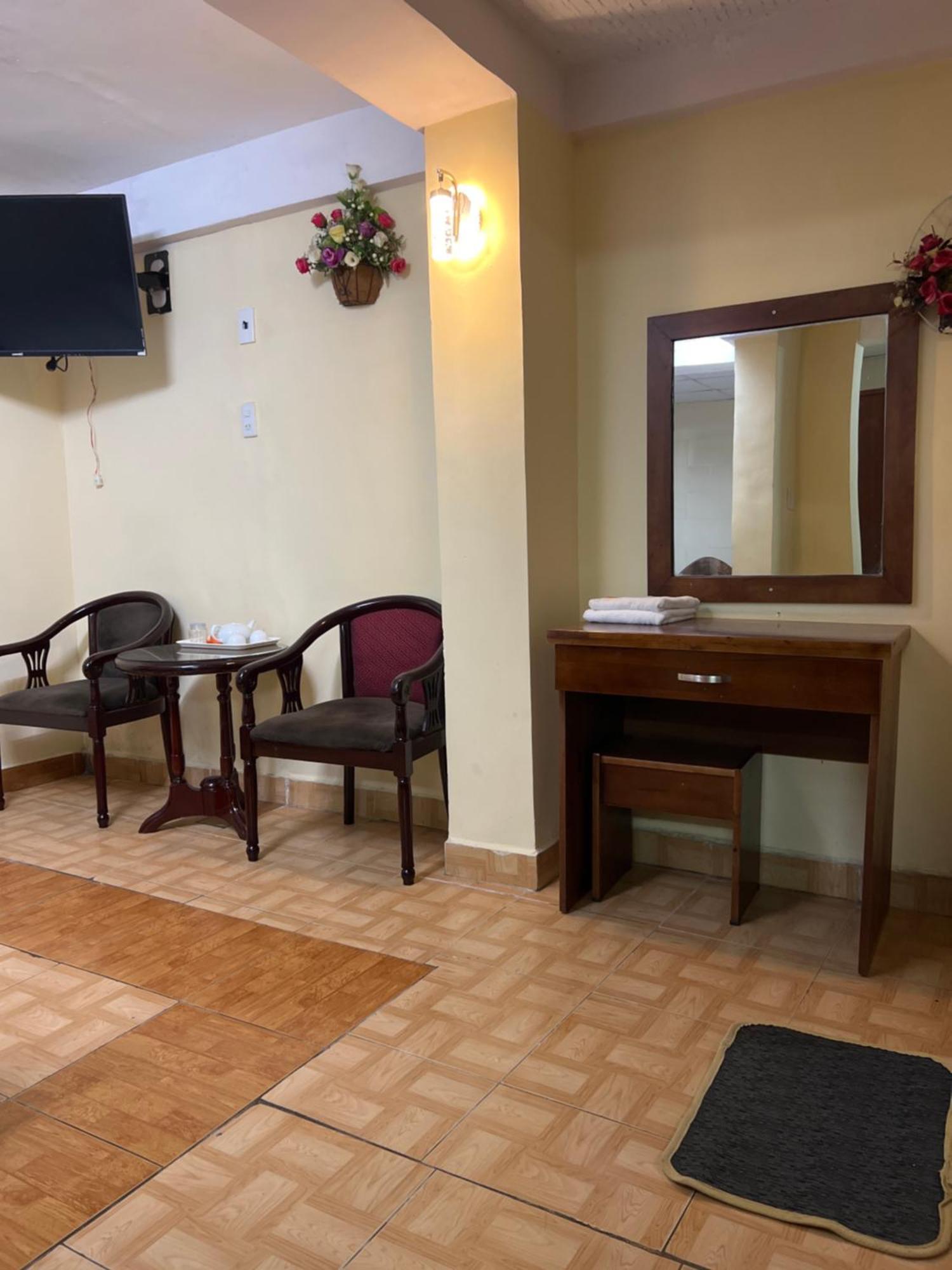 Khach San Lan Dai Hotel Да Лат Екстериор снимка
