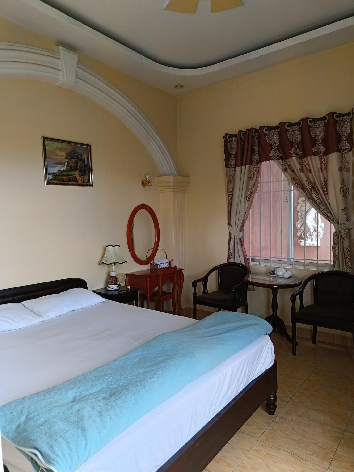 Khach San Lan Dai Hotel Да Лат Екстериор снимка