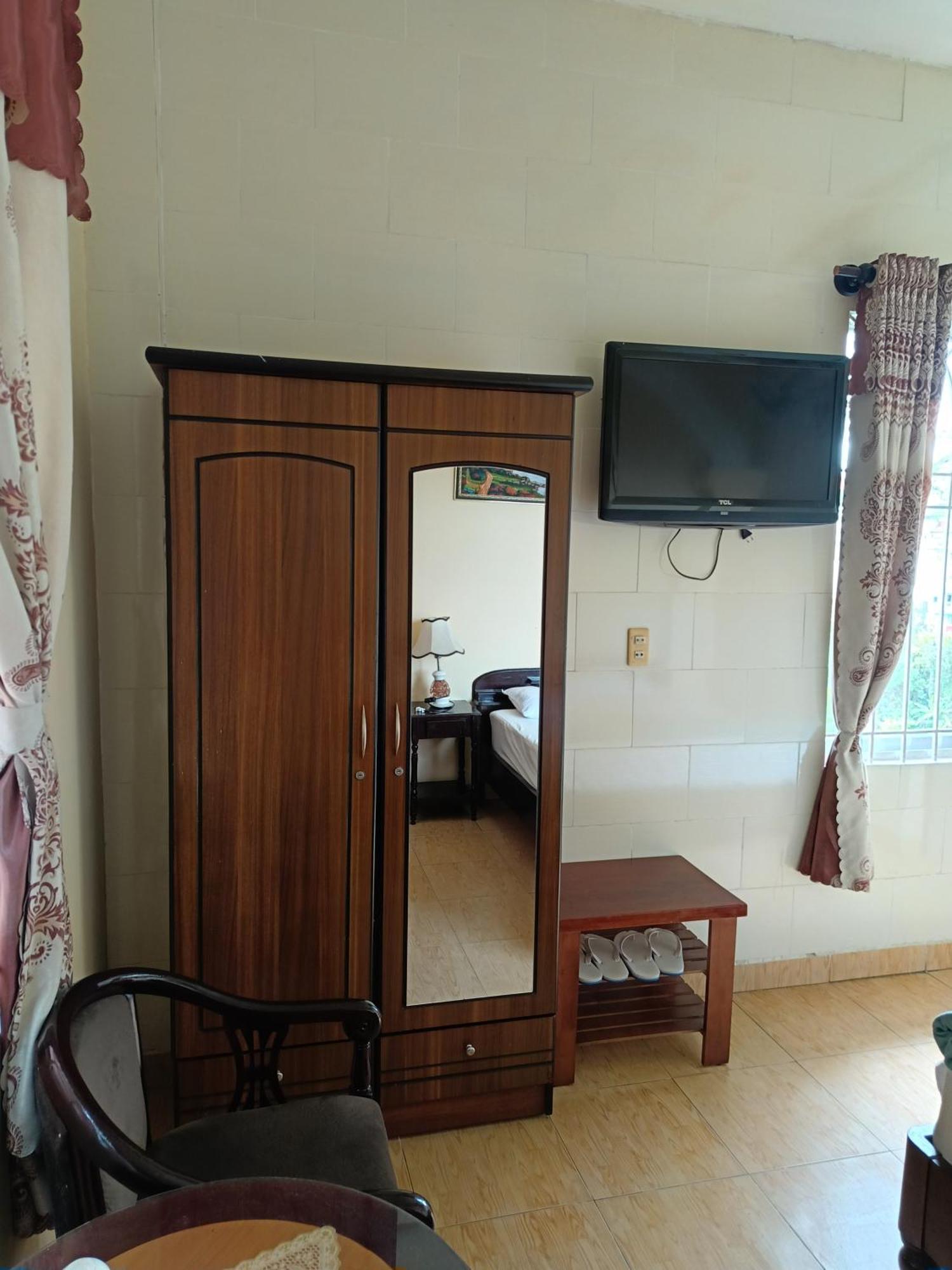 Khach San Lan Dai Hotel Да Лат Екстериор снимка